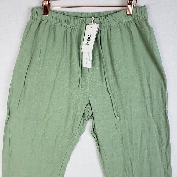NWT Bae The Label Time and Place Linen Pant Sage size M Split Hem Maternity - Picture 3 of 15